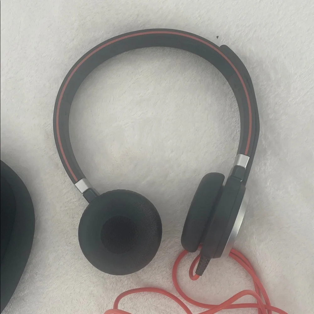 JABRA GN Headphones with Carrying Case - Black